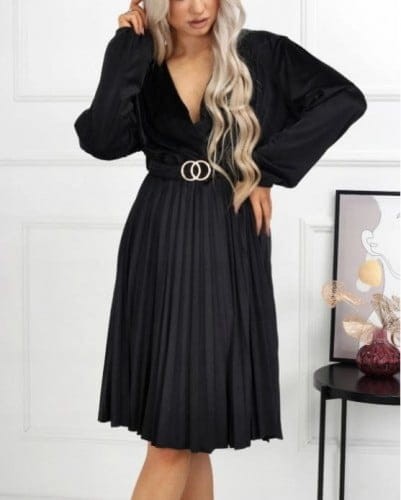 Długa plisowana welurowa sukienka czarna