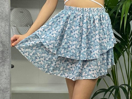 Letnia spódniczka w kwiaty