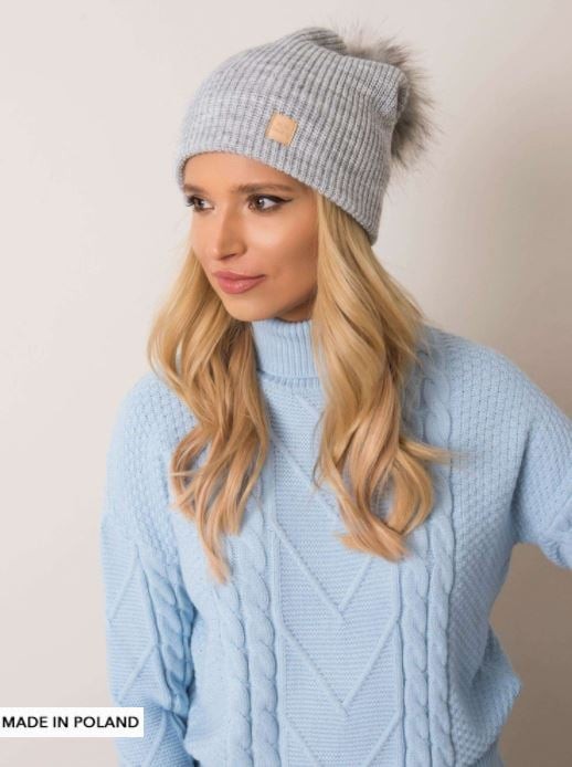Zimowa czapka z pomponem jasno szara