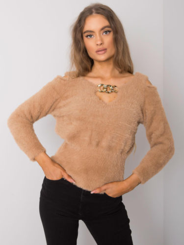 Jesienny sweter z łańcuszkiem Camelowy